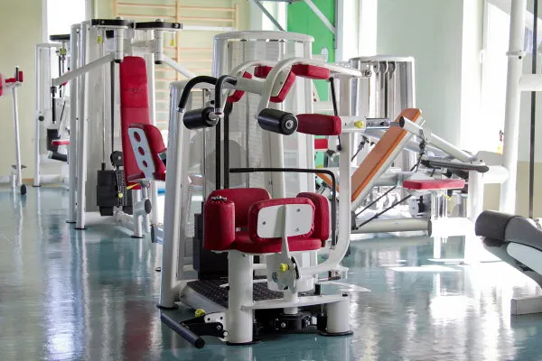 siłownia aqua bielsko wnętrze sprzęt