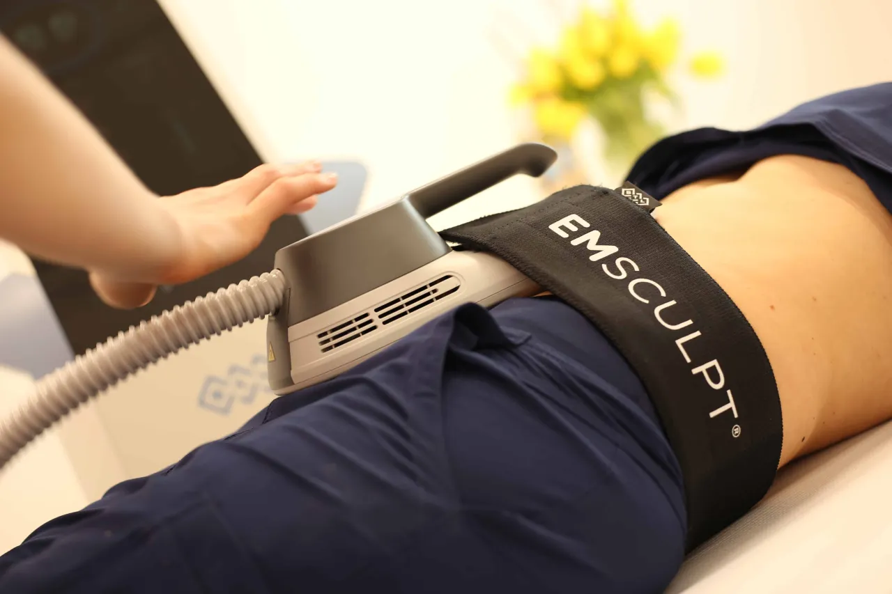 Profesjonalne zabiegi na cellulit brzucha