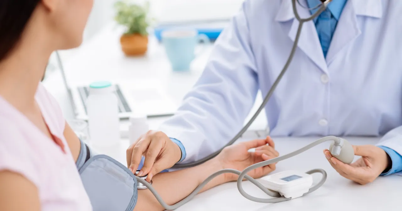 Zdjęcie Puls w ciąży: normy, przyczyny wzrostu i co musisz wiedzieć