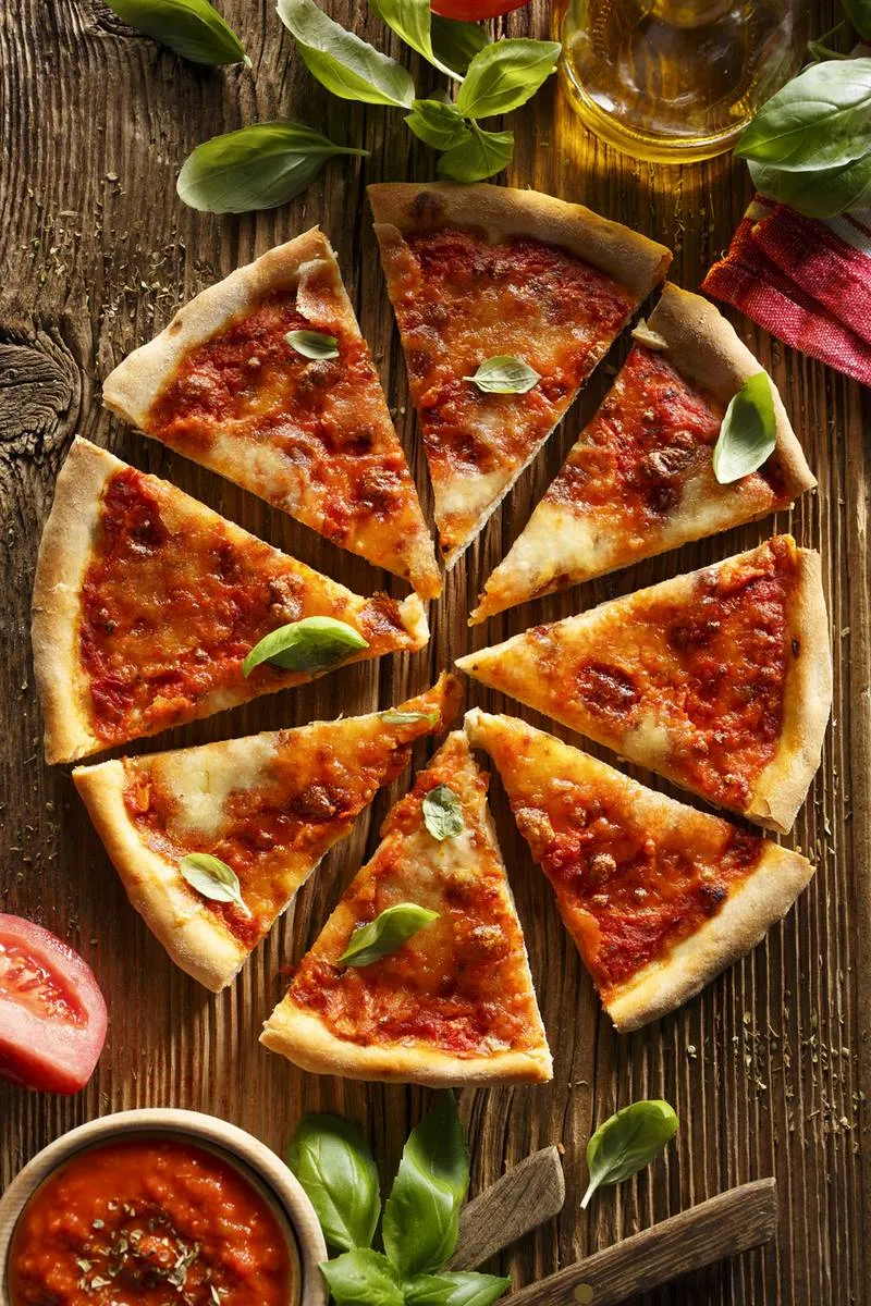 Zdjęcie Pizza jak zrobić w domu - łatwy przepis na idealne ciasto i sos