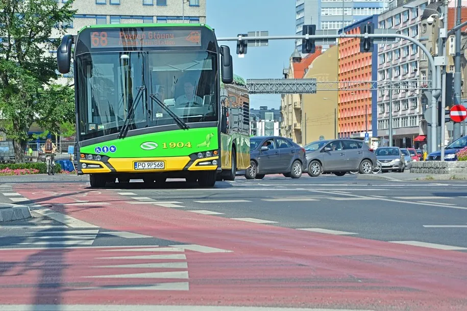 Zdjęcie Rozkład jazdy 146 Poznań – Sprawdź godziny i przystanki autobusu