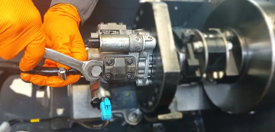 Zdjęcie Jak odblokować sterownik silnika i uniknąć kosztownych napraw