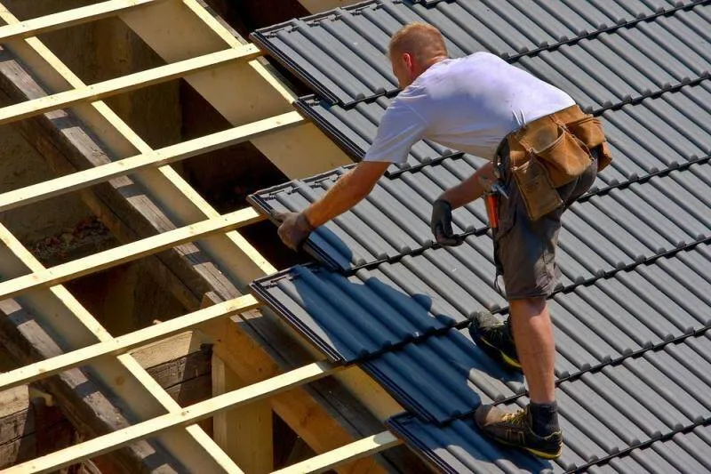 Zdjęcie Ile m3 więźby na dach 200m2? Oblicz dokładnie i uniknij strat