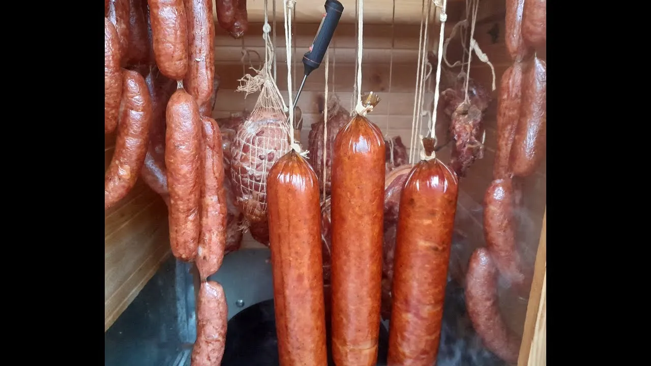 Zdjęcie Kiełbasa salami: odkryj wyjątkowy smak i tajniki jej produkcji