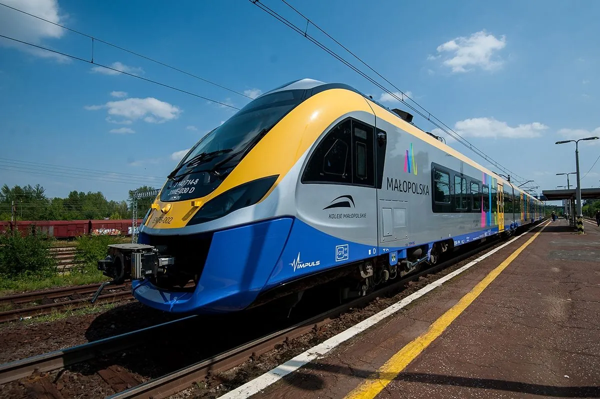 Zdjęcie Jak dojechać do Krynicy Morskiej pociągiem - sprawdź alternatywy transportu