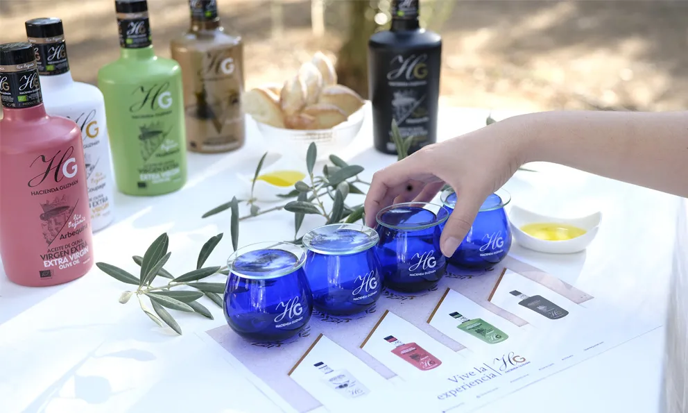 Zdjęcie Najlepsza oliwa z oliwek: jak wybrać idealną oliwę extra virgin