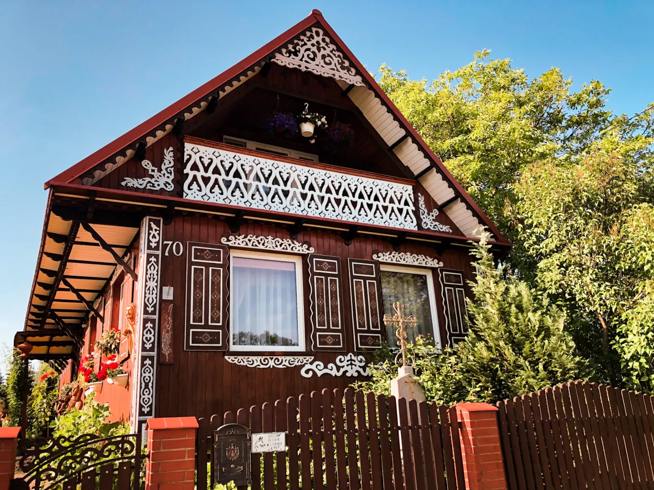 Zdjęcie Gdzie zjeść w Krainie Otwartych Okiennic? Sprawdź najlepsze miejsca