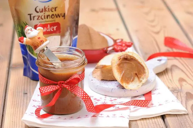 Składniki do ciastek korzennych