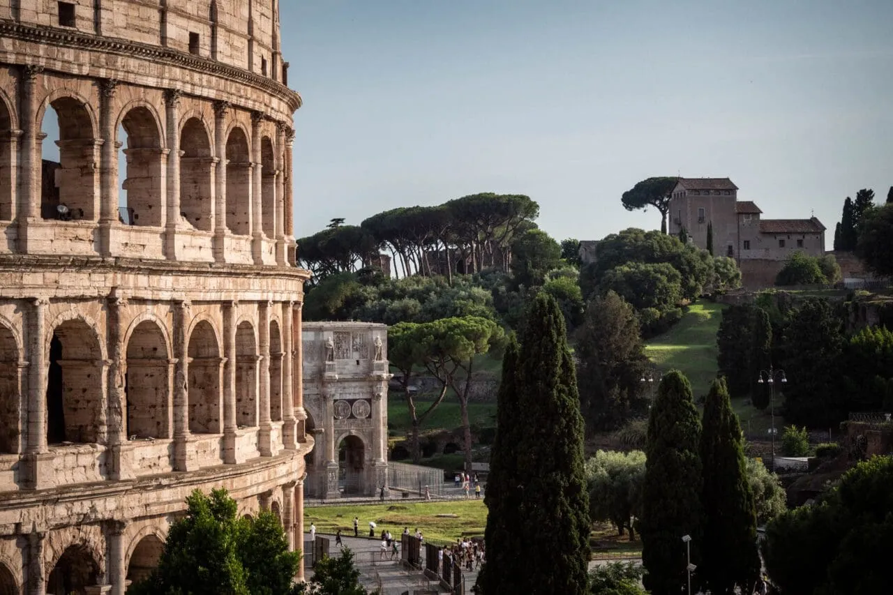 Mapa dzielnic Rzymu z zaznaczonymi atrakcjami