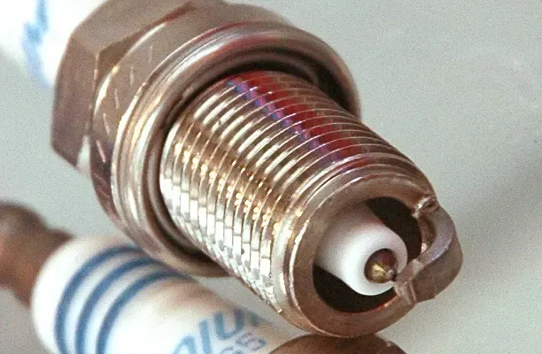 świeca zapłonowa w silniku lpg