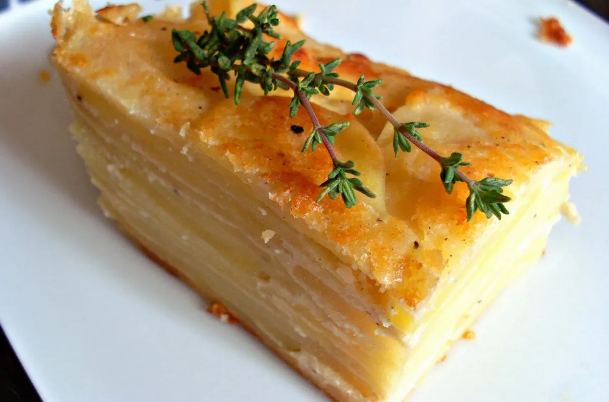 zapiekanka ziemniaczana gratin z dodatkami