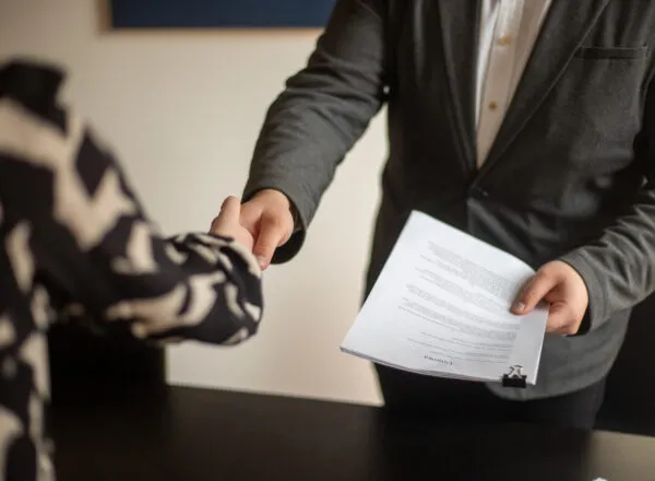 Zdjęcie Jak zatrudnić obywatela Kazachstanu - uniknij najczęstszych błędów