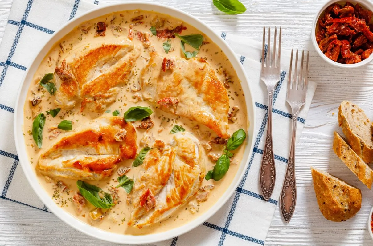 sur&oacute;wki do kurczaka w sosie śmietanowym r&oacute;żnorodność