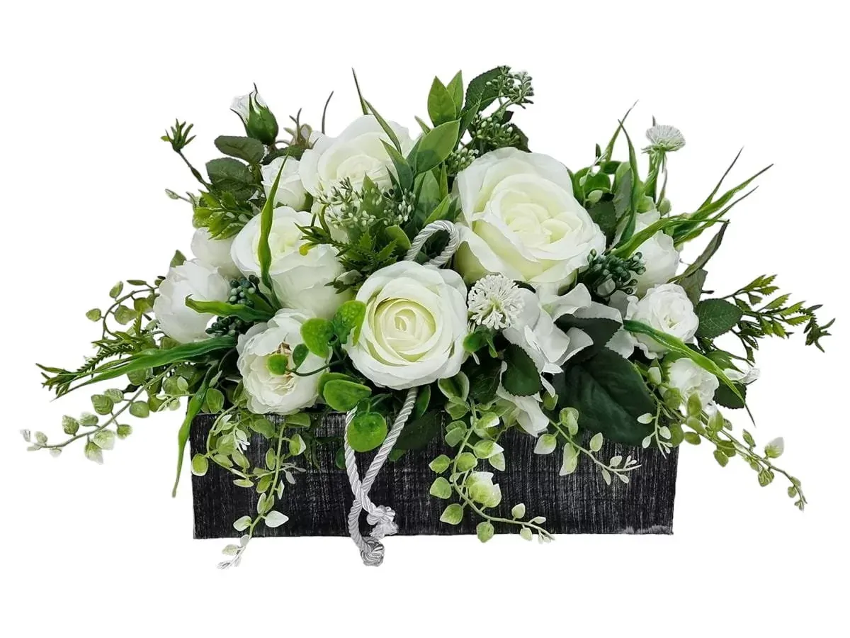 uchwyty do wiązanek nagrobnych