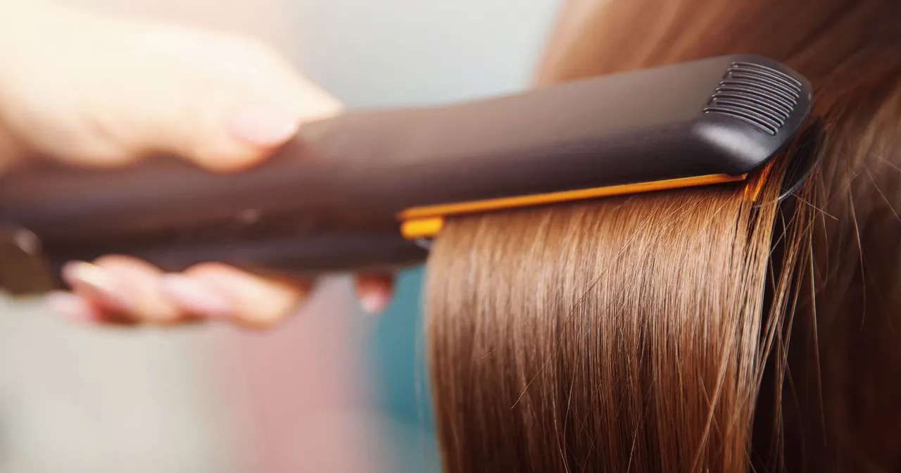 rodzaje płytek prostownicy ceramiczne tytanowe turmalinowe