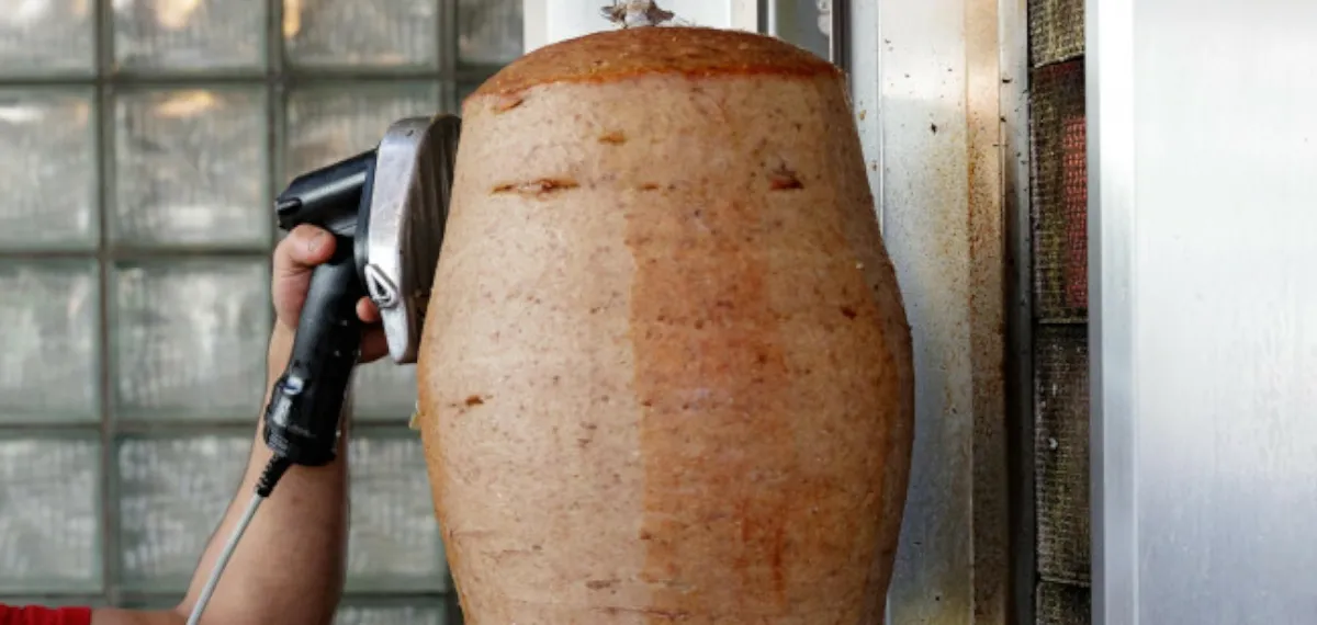 kebab mięso skład, MOM kebab, ł&oacute;j w kebabie