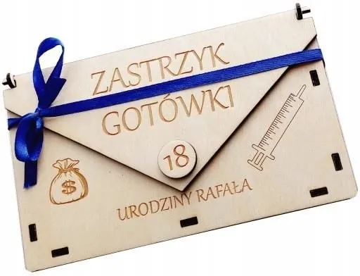 prezent na 18 urodziny pieniądze w kopercie i pudełko prezentowe