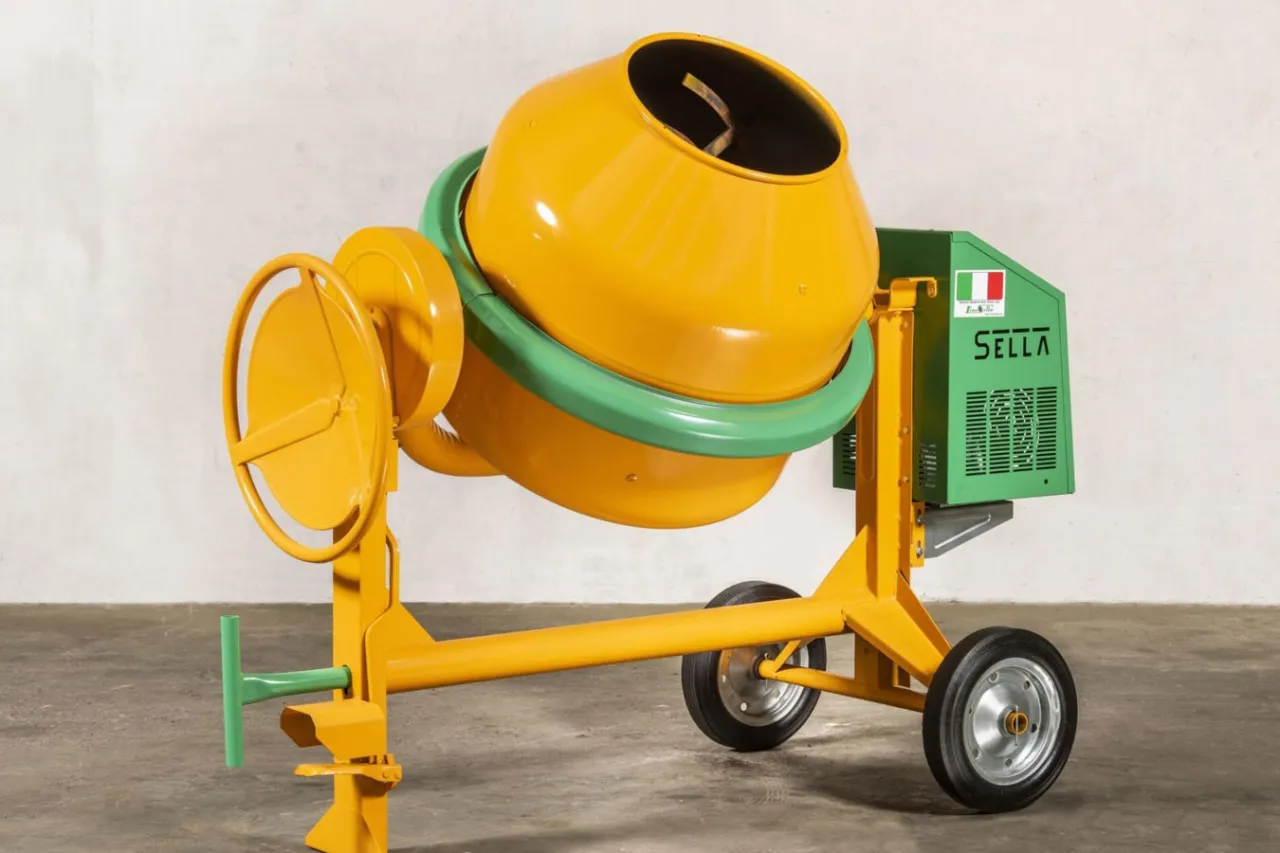 r&oacute;żne pojemności betoniarek por&oacute;wnanie