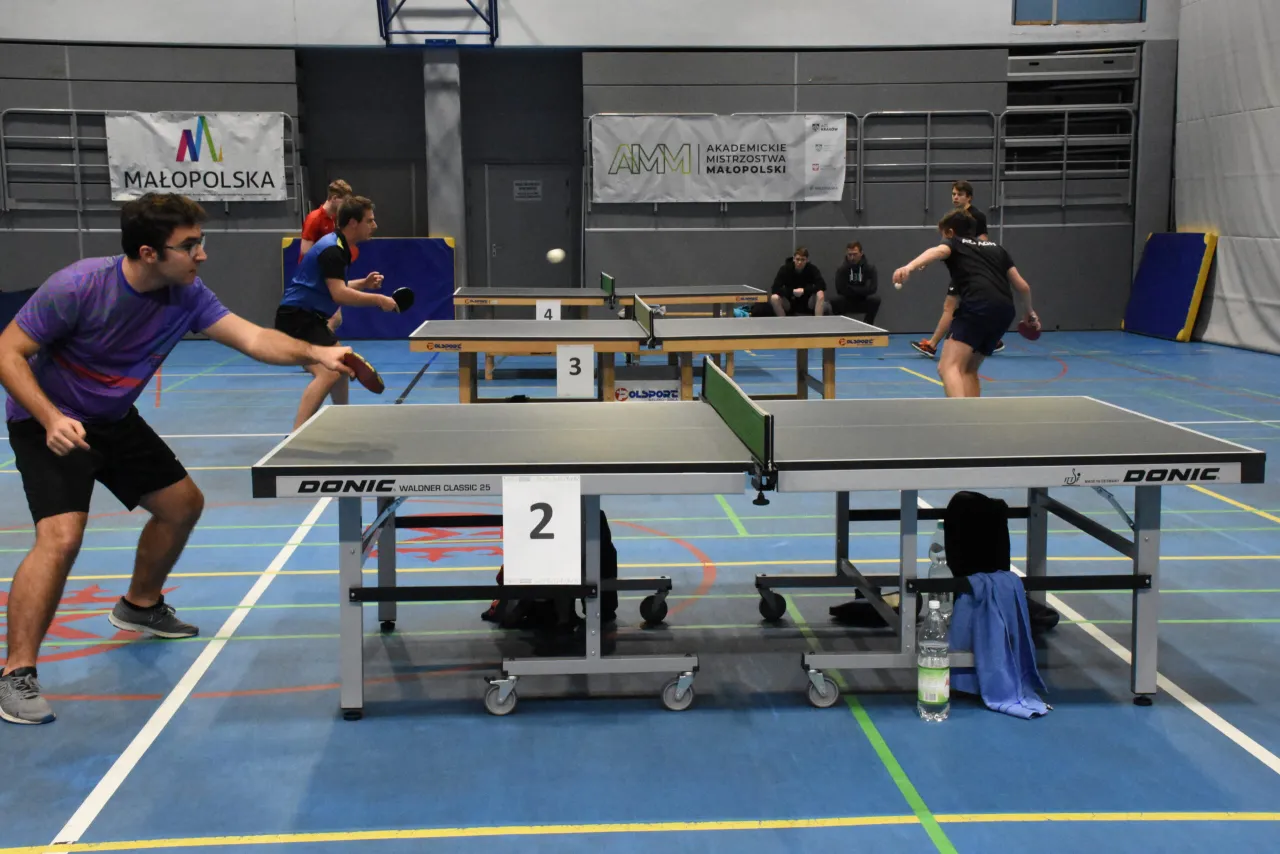 Zdjęcie Tenis stołowy w Krakowie: 5 najlepszych miejsc do gry