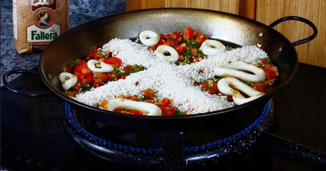 Zdjęcie Receta infalible de paella de marisco para 8 personas deliciosa