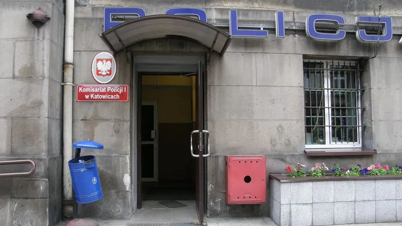 Komisariat policji wejście