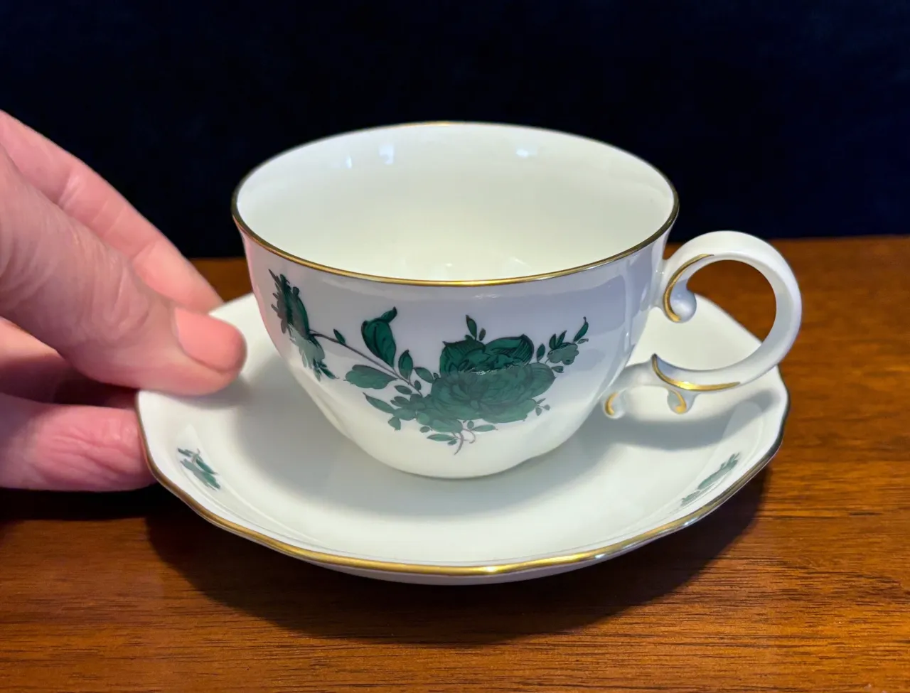 kryształy swarovskiego porcelana augarten rękodzieło drewniane austria