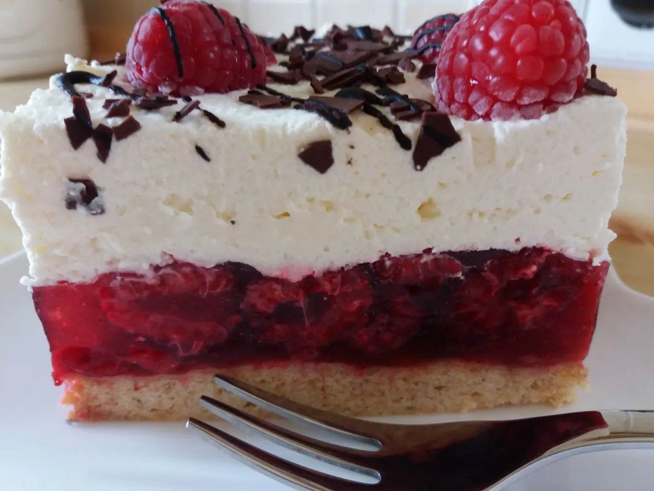 składniki na bezę malinowa chmurka