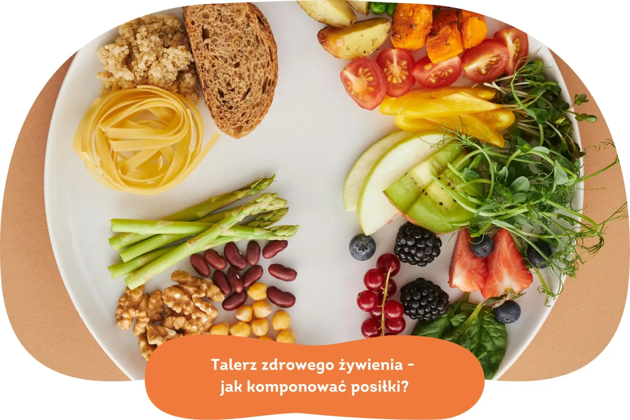 Talerz zdrowego żywienia z warzywami, owocami, orzechami i kaszą. Idealny dla os&oacute;b, kt&oacute;re chcą zacząć dietę wegetariańską.