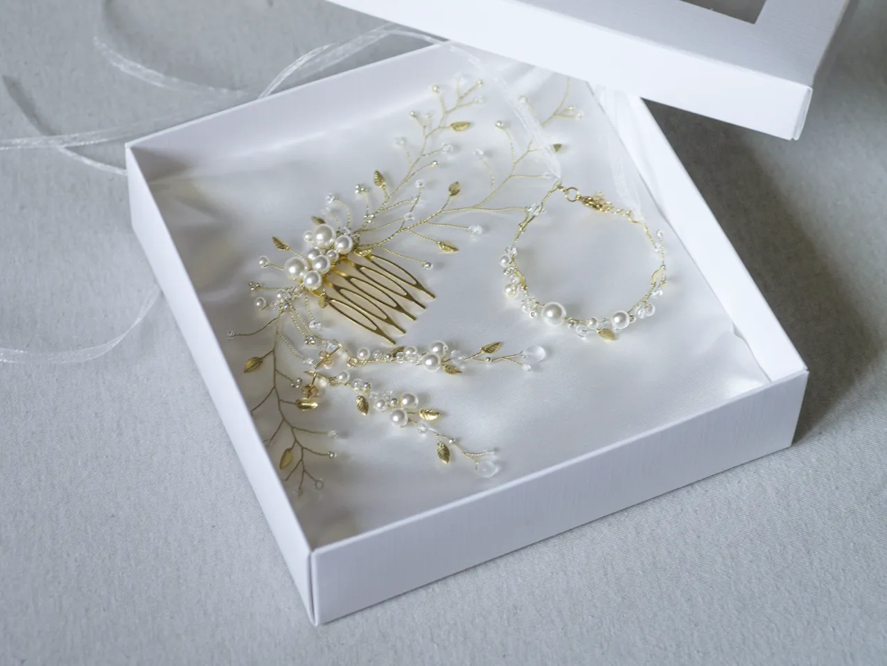 Delikatna biżuteria złota 24k