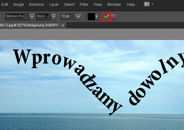 Przykłady wygiętego tekstu w Photoshopie