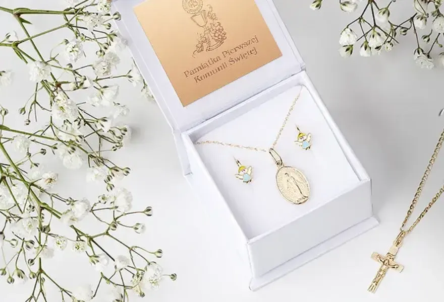 tradycyjne prezenty komunijne