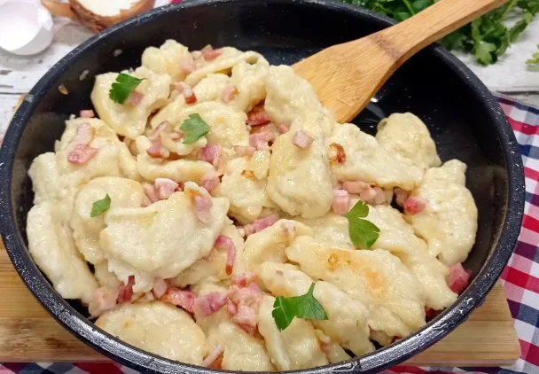 składniki na kluski kładzione