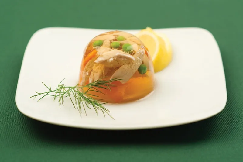 Nowoczesne tymbaliki z kurczakiem i warzywami