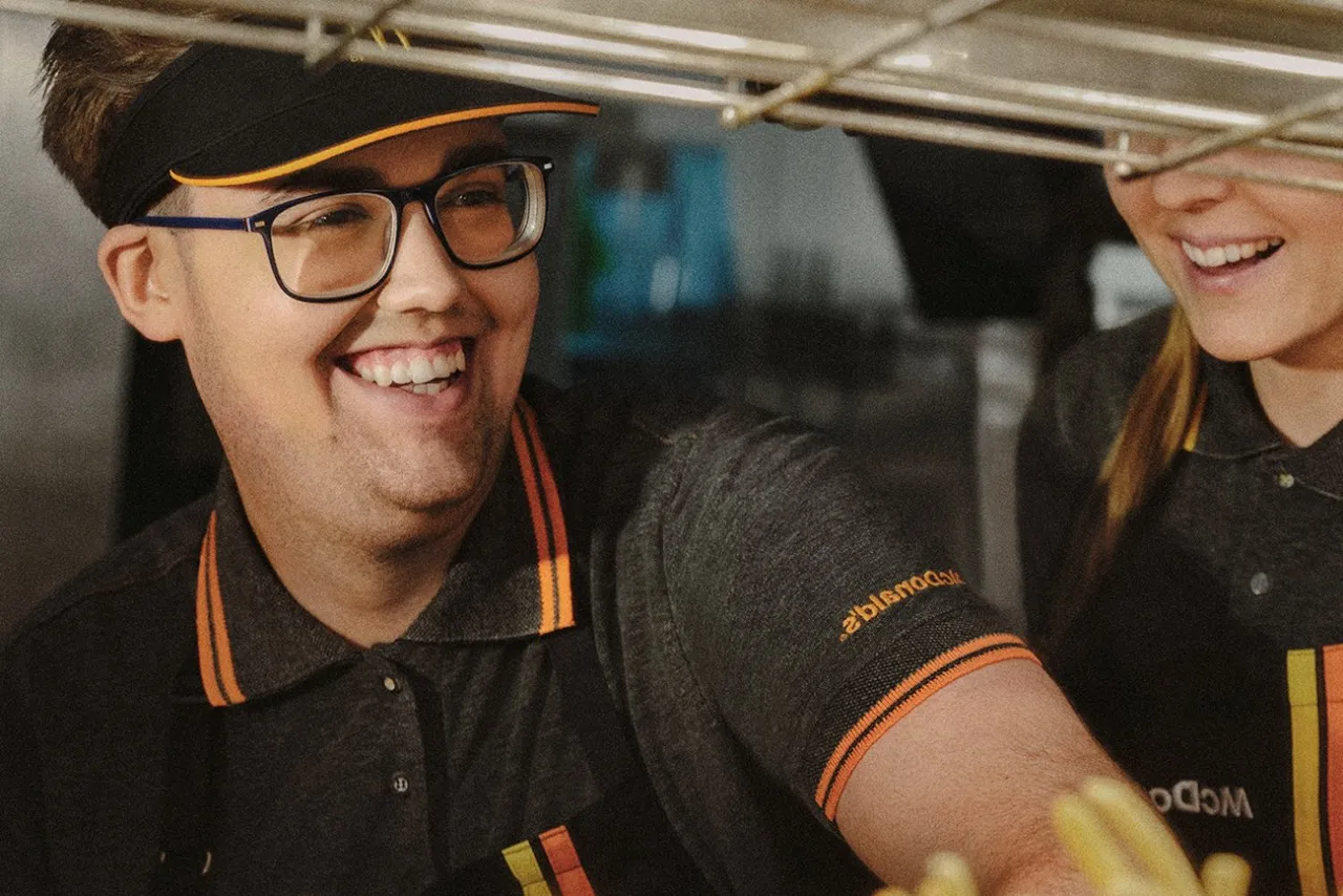 Ścieżka kariery McDonald's pracownicy na różnych stanowiskach