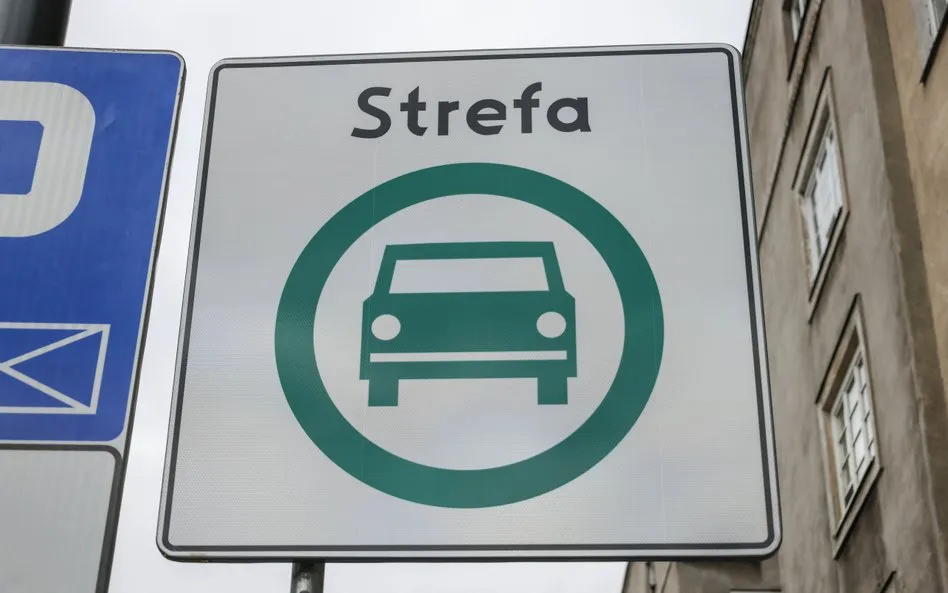 znak strefa czystego transportu warszawa kraków