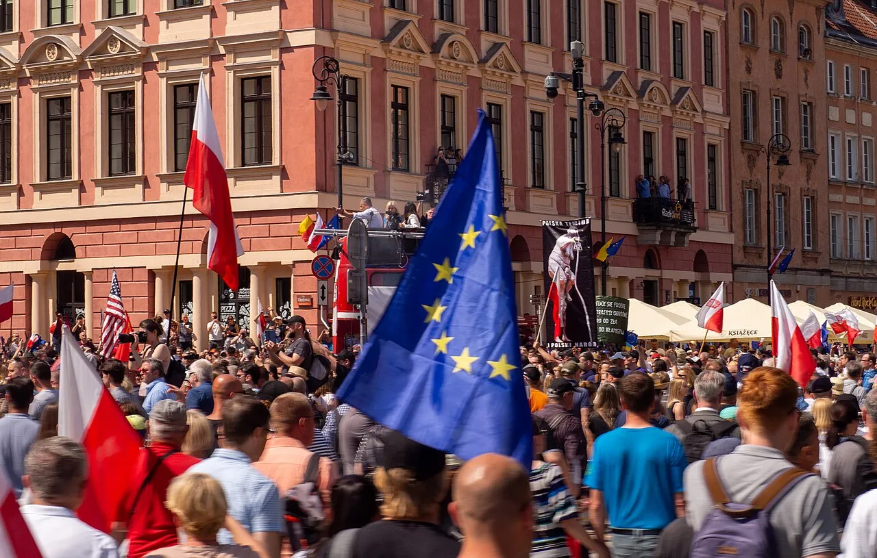 Marsz 4 czerwca 2023 protest przeciwko lex Tusk