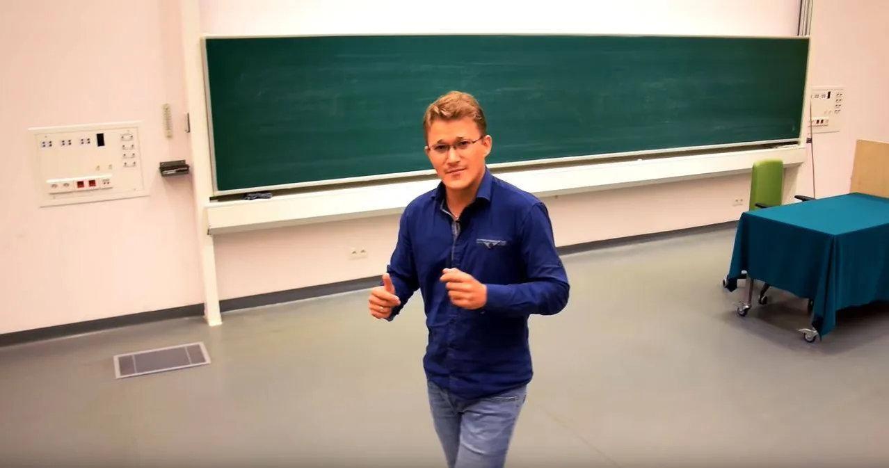 Zdjęcie Jak napisać maturę z matematyki rozszerzonej na 100% bez stresu?
