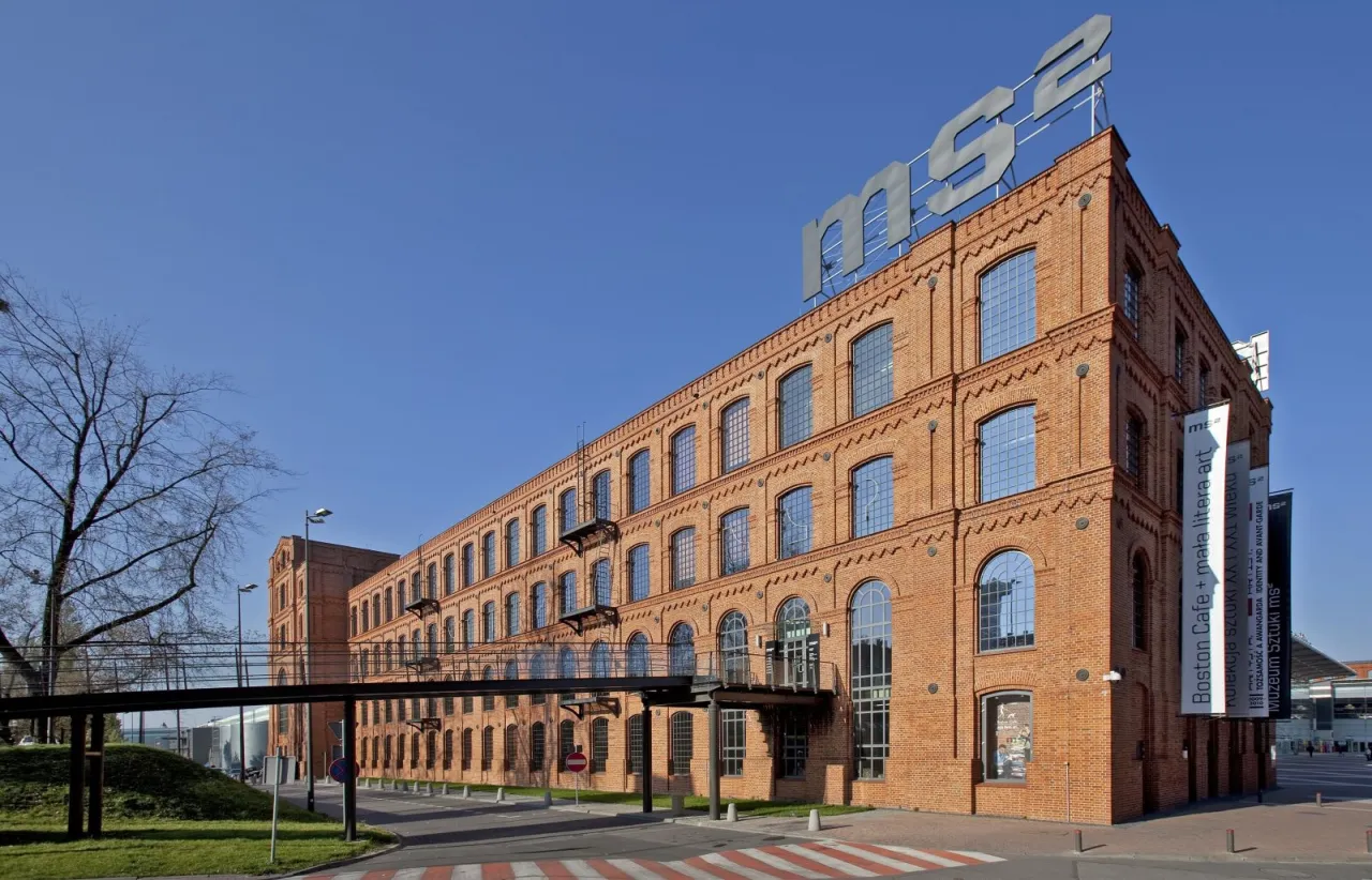 Muzeum Sztuki w Łodzi fasada ms1 historia