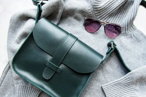 modne kolory torebek 2025 2026