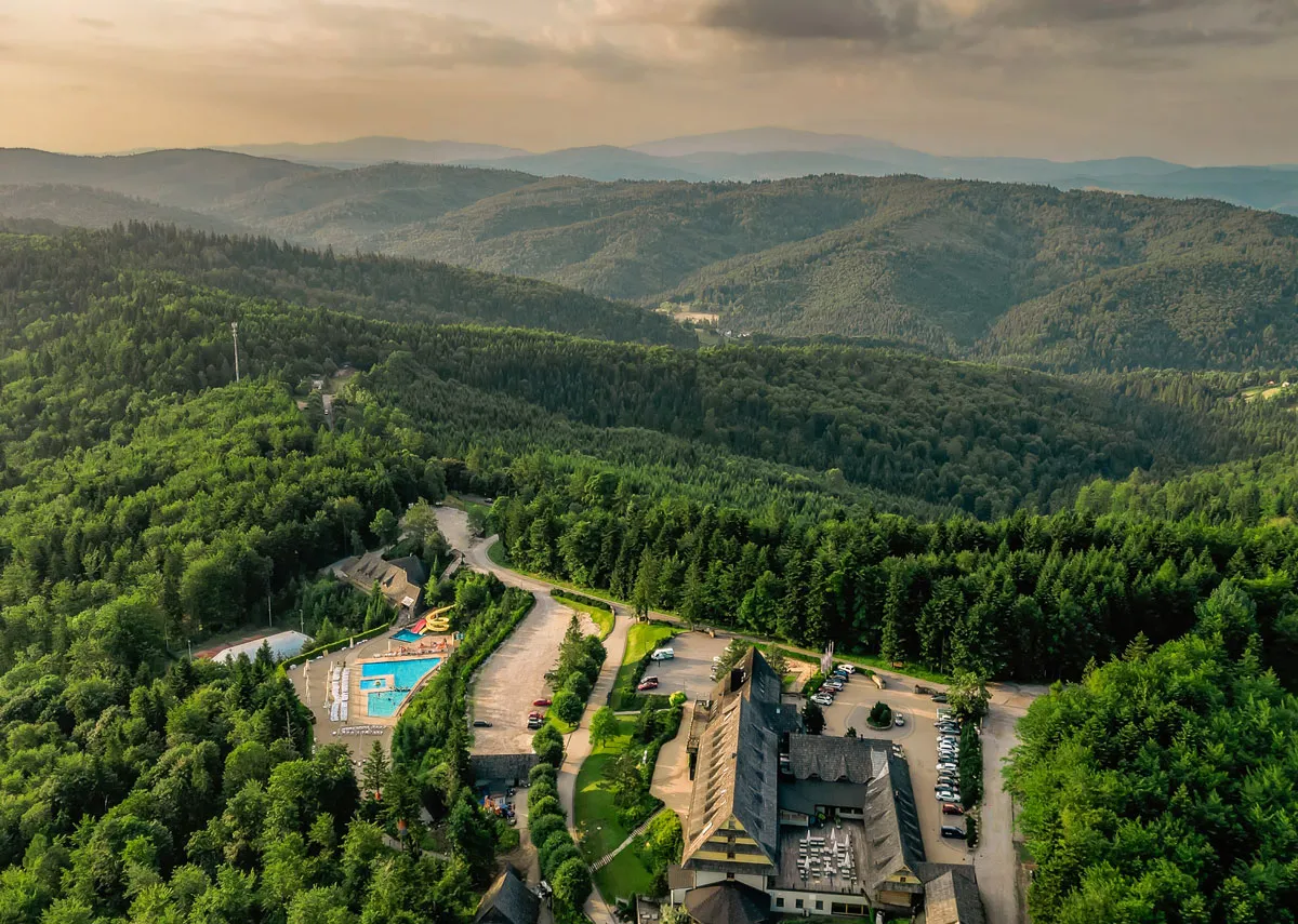 Romantyczna para w SPA, masaż dla dwojga, kolacja