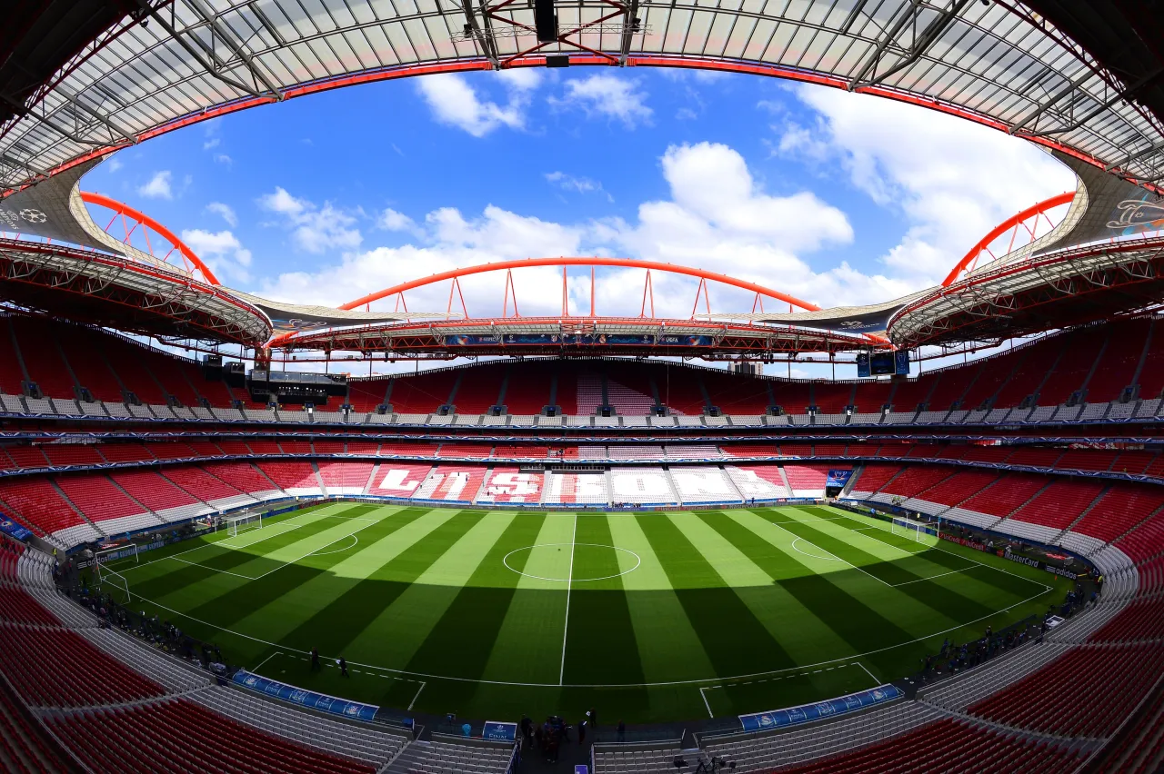 Stadion Estádio da Luz w Lizbonie, gotowy na mecze Ligi Mistrzów 2020.