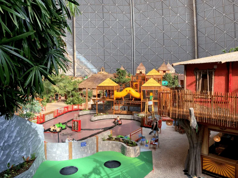 Tropical Islands Tropino Kinderclub Klettergerüst