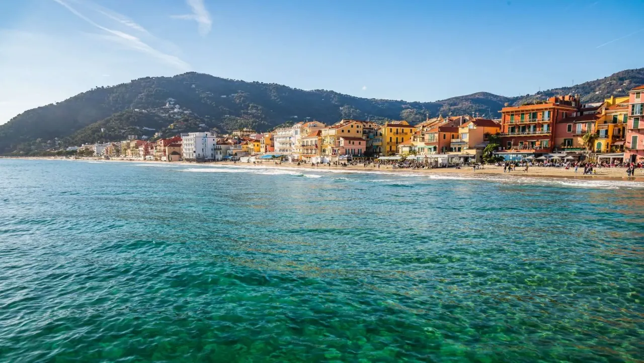 Strand Alassio Muretto