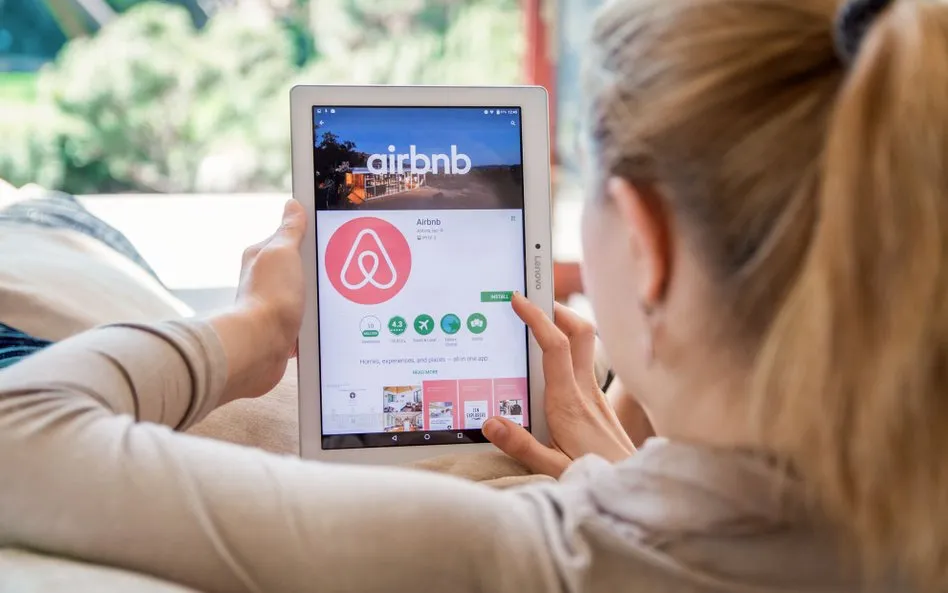 porównywarki cen hoteli booking airbnb