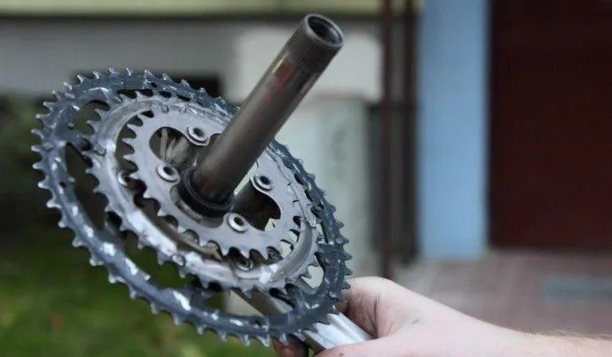 Prawidłowy montaż korby Shimano Hollowtech II