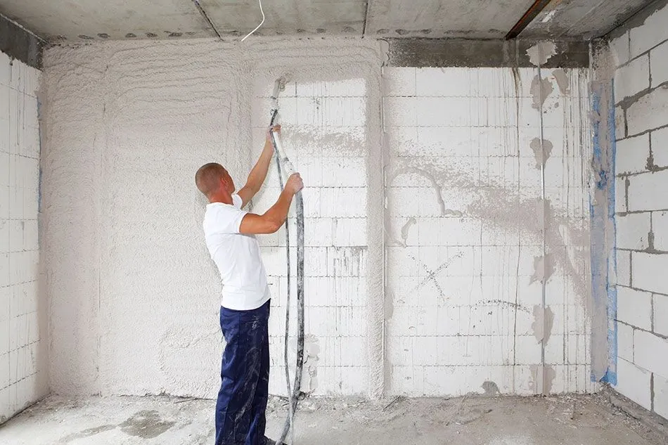 Zdjęcie Tynk czy płyta GK? Koszt, czas, trwałość - poznaj r&oacute;żnice