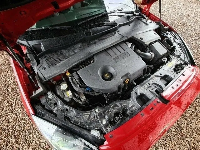 samochody z silnikami benzynowymi i diesla