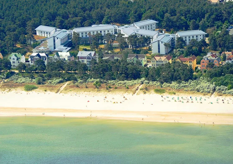 Rehaklinik Seebad Ahlbeck Gebäude und Umgebung