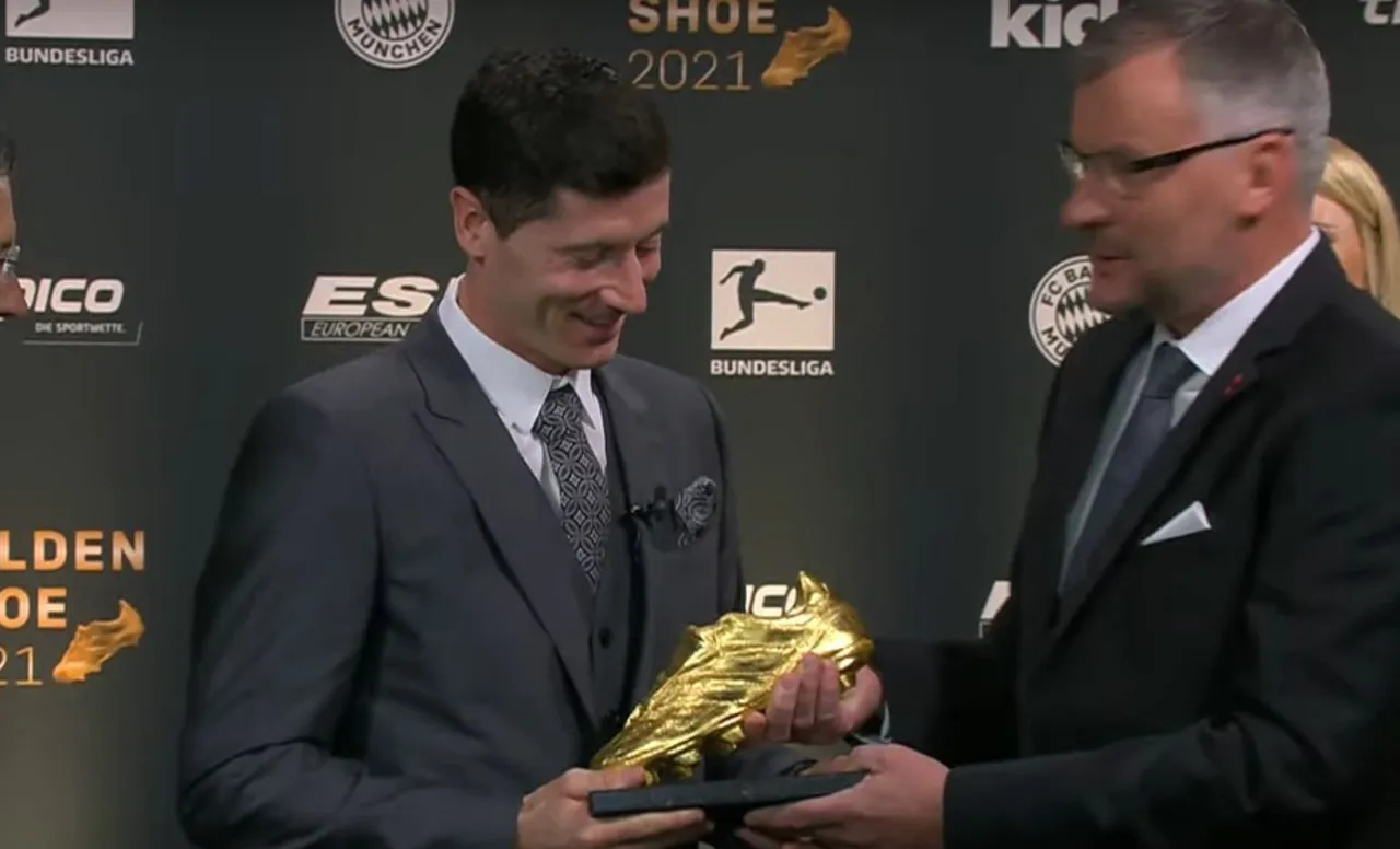 Robert Lewandowski FIFA The Best Złoty But