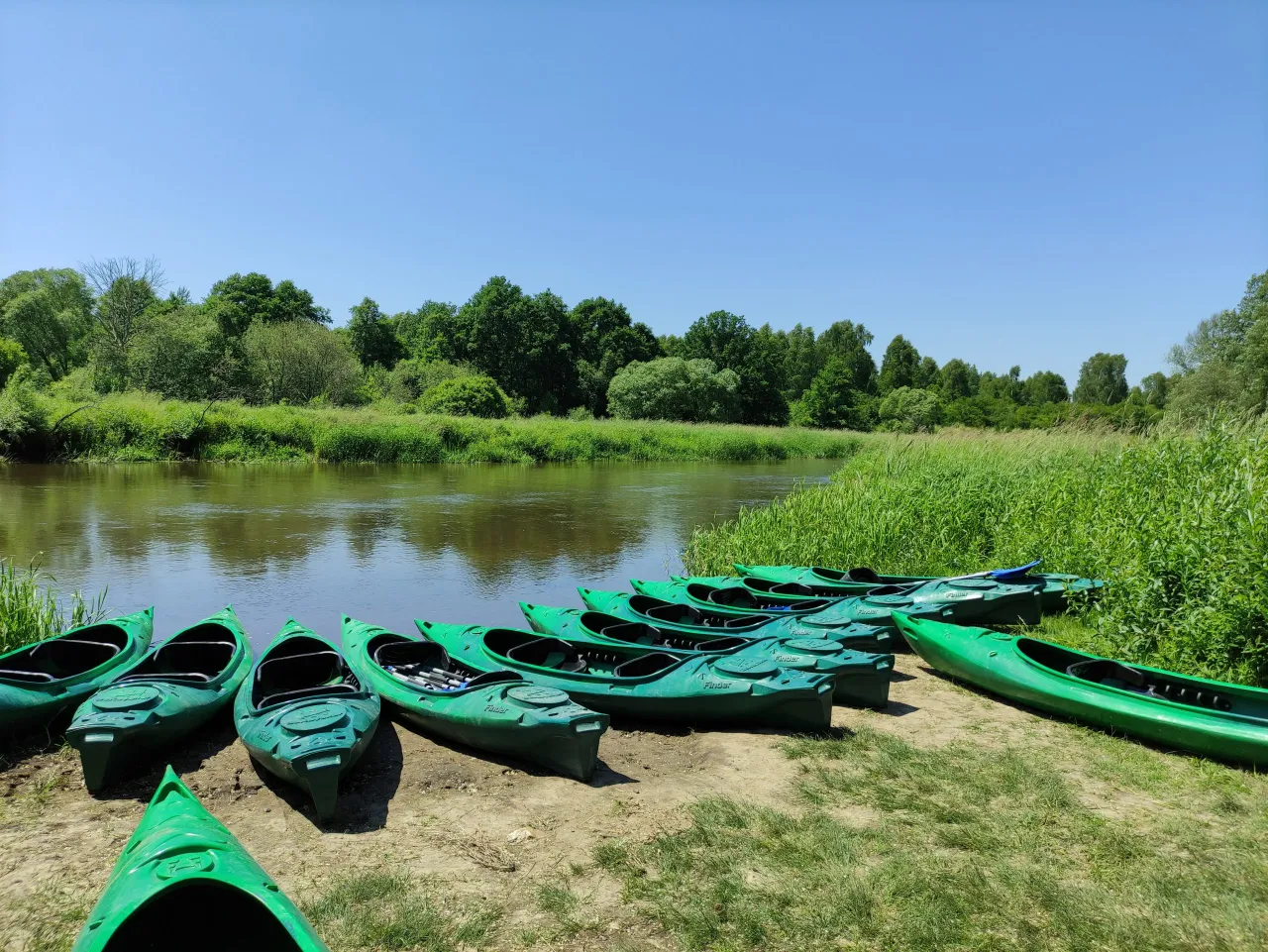 Spływ kajakowy Pilica malownicze krajobrazy